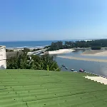Surf Cafe Bar E Hospedagem